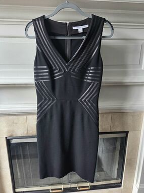 Diane von Furstenberg DVF Black Leather Trim Sheath Dress Size 4